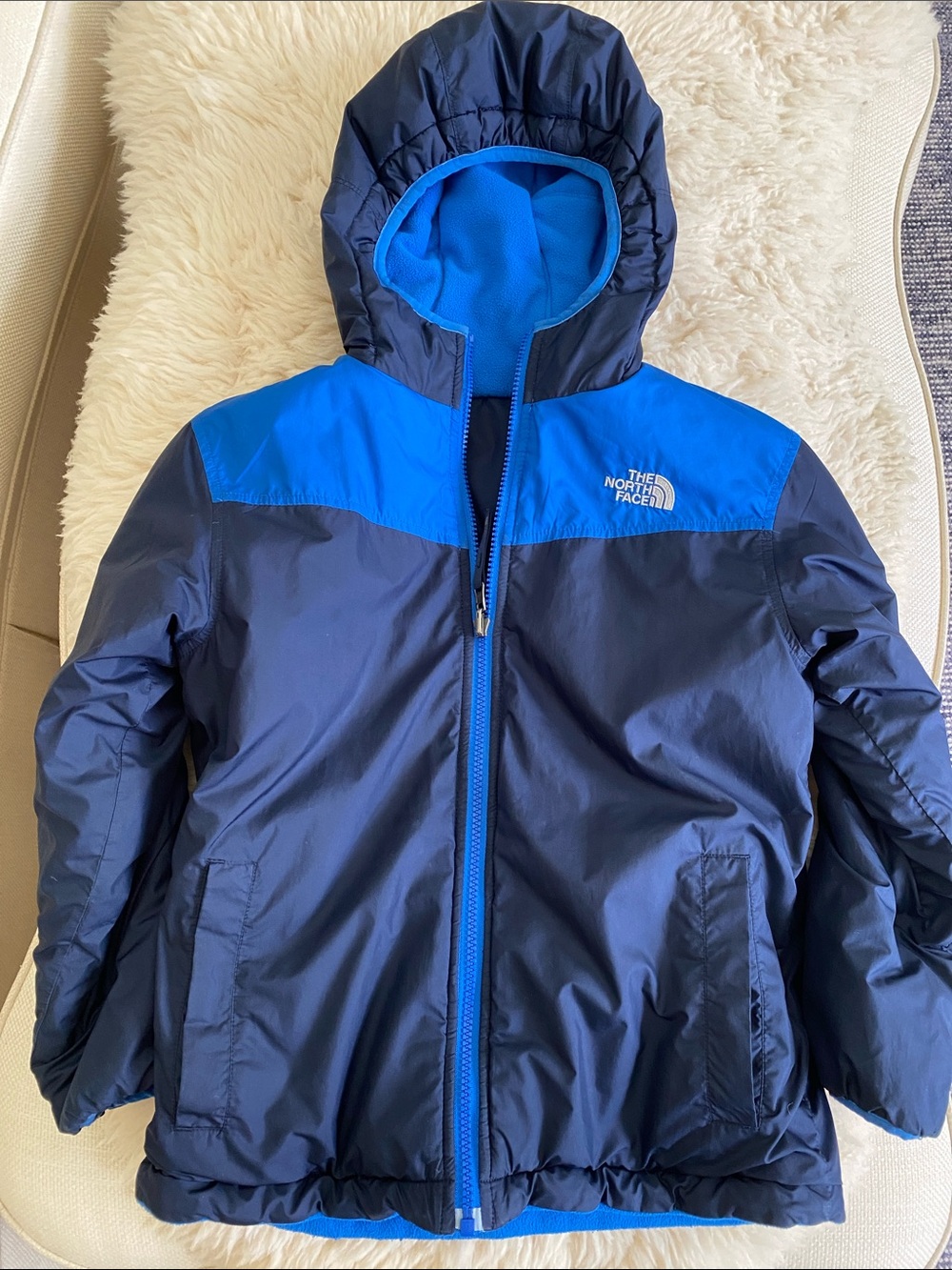 The North Face Kids Navy & Royal Blue reversible Hooded Fleece | Puffer Jacket